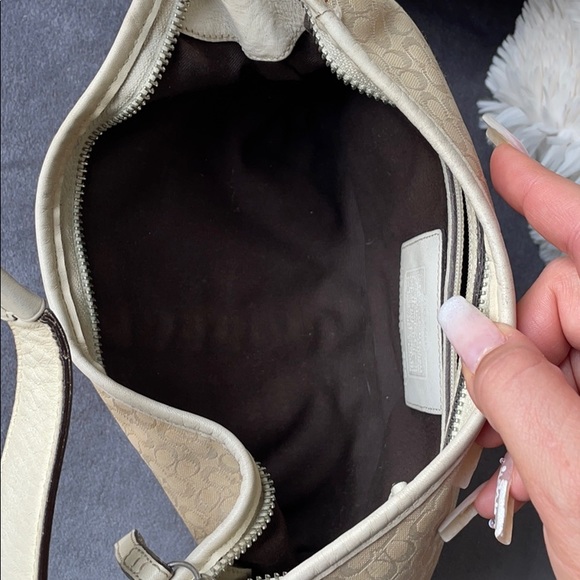 Vintage Coach purse - Picture 5 of 8